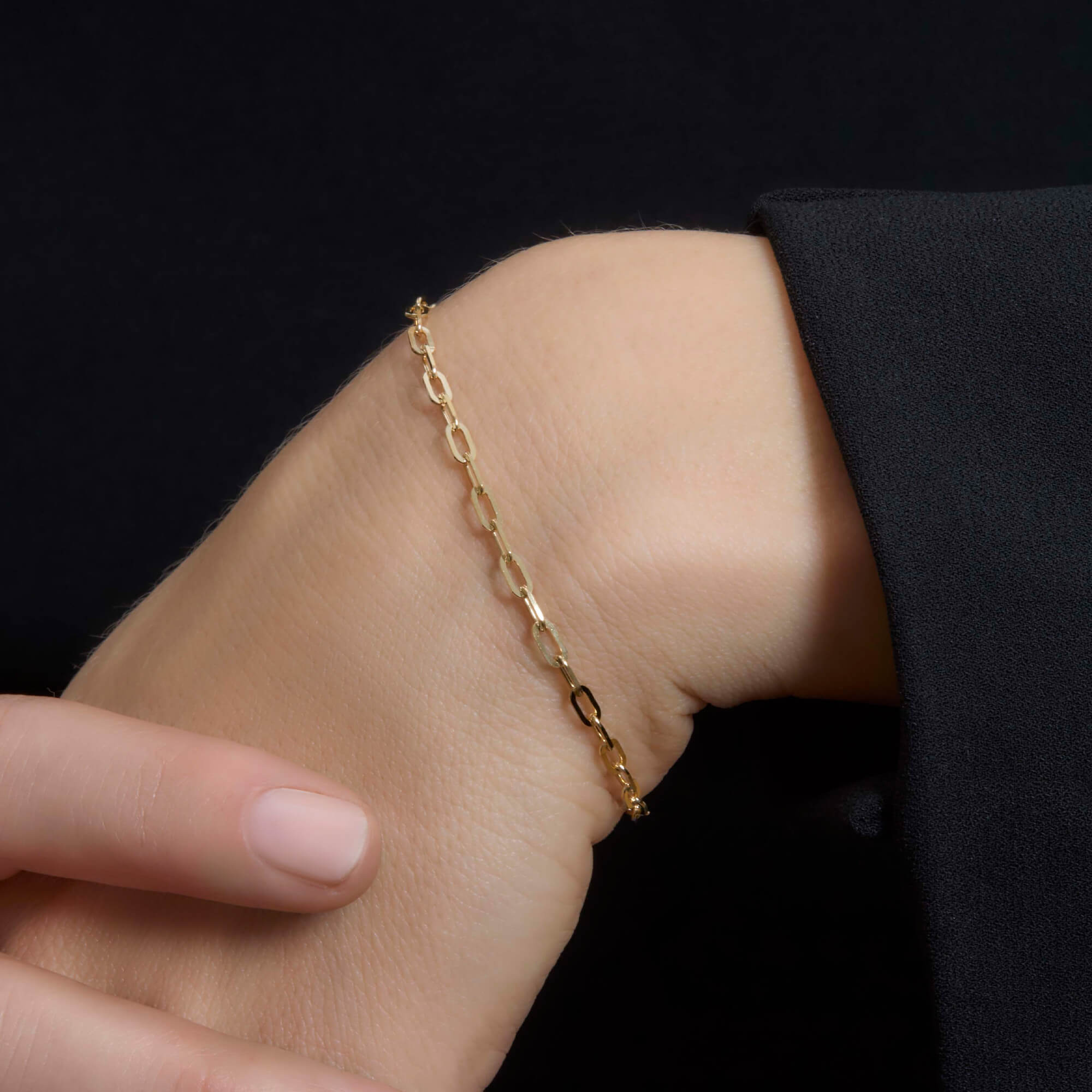 10k solid Gold bracelet Paperclip top 7