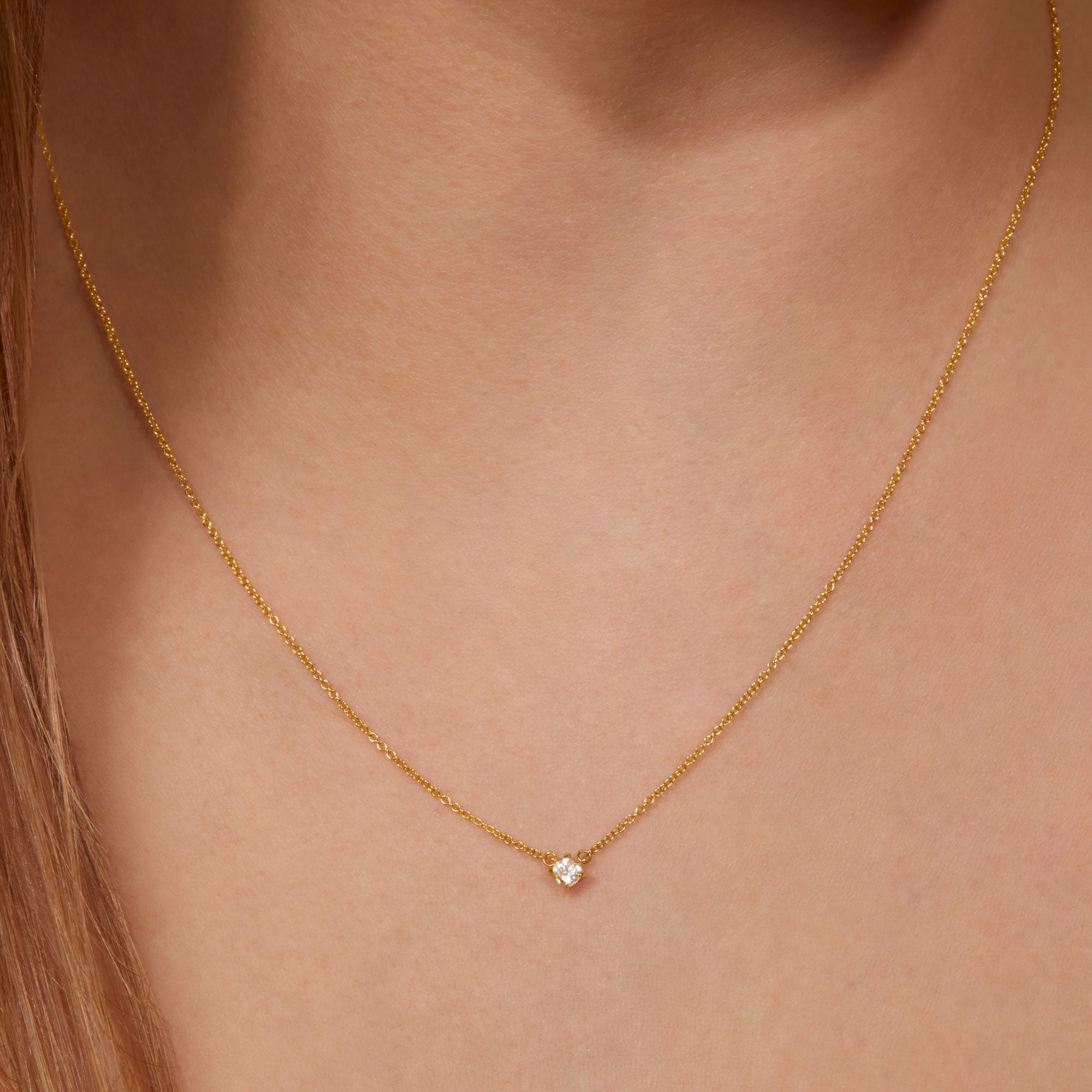 Small Round Diamond Necklace – STONE AND STRAND