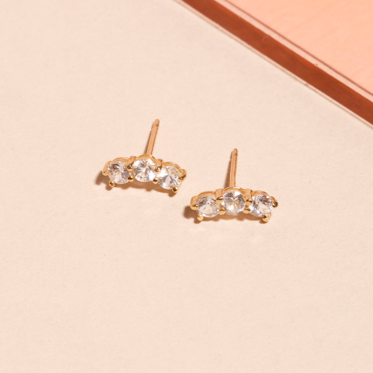 Medium Sapphire Shimmer Curve Studs – STONE AND STRAND